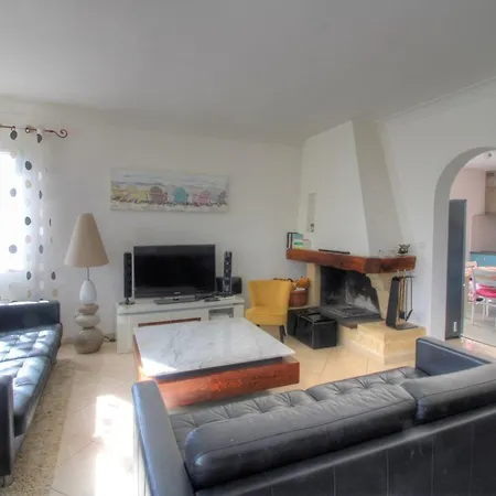 Charmante 3 Avec Piscine Privee A 10 Min De La Plage, Climatisee, Parking - Fr-1-607-26 Villa